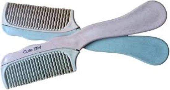 HAIR COMBمشط بلاستيك  ضيق الوان