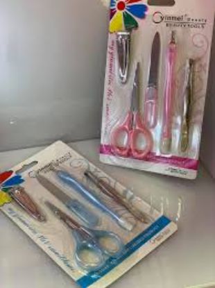 MELISA ++ طقم للكبار فرشه اظافر مبرد قصافة