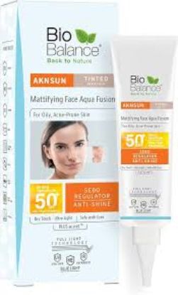 BIO BALANCE AKNSUN MATTIFYING FACE TENTED 40ML