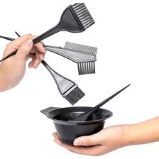 HAIRSTYLING  طقم فرش صبغه +مشط+كلبس+توكة